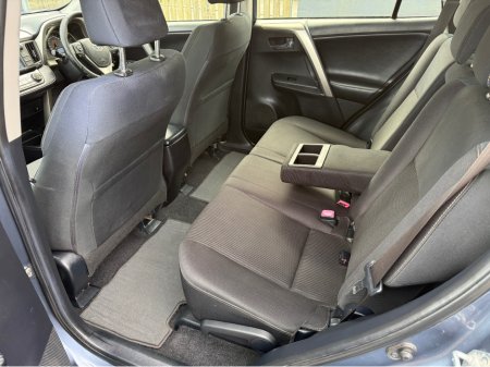 2014 Toyota Rav4 - thumbnail 13