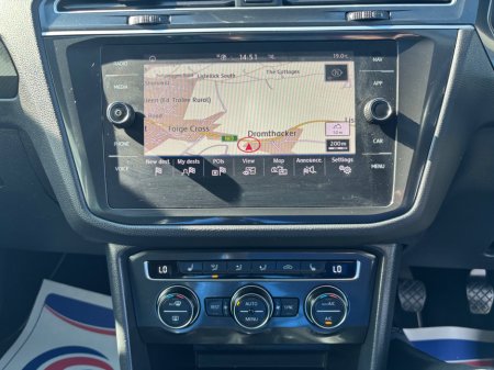 2020 Volkswagen Tiguan - thumbnail 23