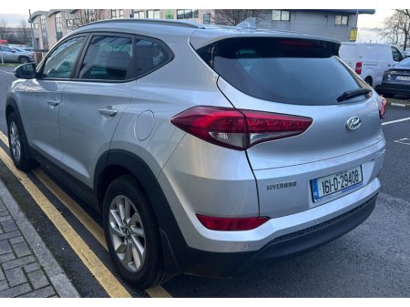 2016 Hyundai Tucson 1.7 D Executive €13,999 thumbnail