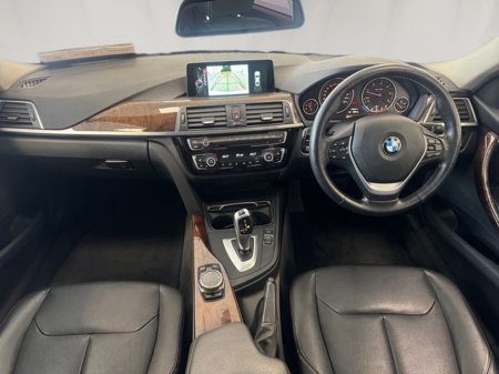 2015 BMW 3 Series - thumbnail 15