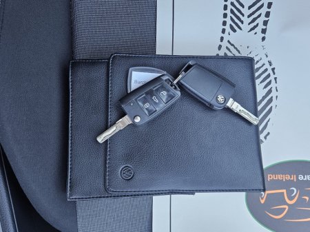 2013 Volkswagen Golf - thumbnail 29