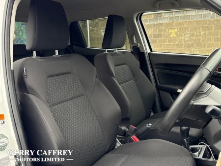 2023 Suzuki Swift 1.2  HYBRID SZ-L MANUAL - 7 years manufacturer warranty remaining €16,450 thumbnail