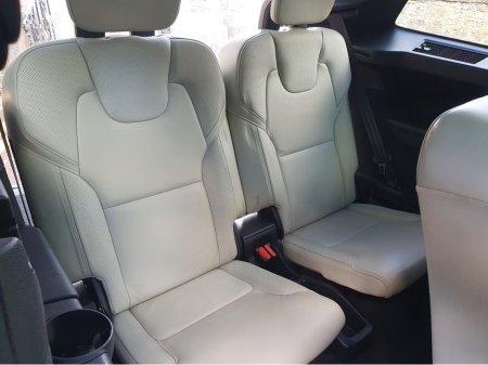 2019 Volvo XC90 - thumbnail 16