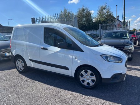 2021 Ford Transit Courier 1.5 TD 75PS M6 2DR €10,950