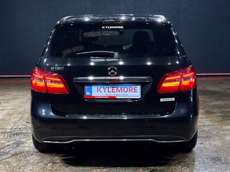 2017 Mercedes-Benz B Class B180 1.6L AUTOMATIC - CRUISE CONTROL - REVERSE CAMERA/PARKING SENSORS - HEATED SEATS €15,950