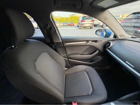 2017 Audi A3 - thumbnail 28