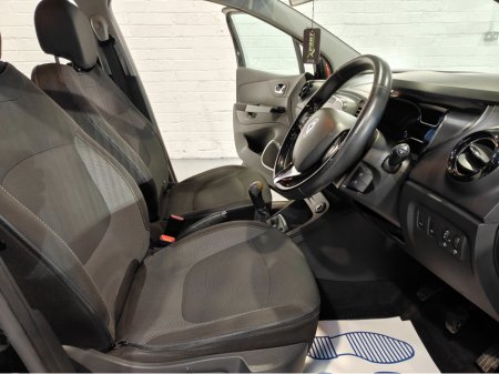 2015 Renault Captur 0.9 TCE 90 D-QUE S M- MEDIANAV 5DR M-NV NRG €9,250 thumbnail