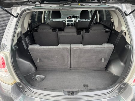 2014 Toyota Corolla Verso - thumbnail 15