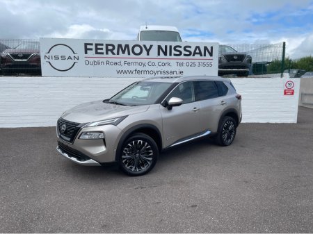 2025 Nissan X-Trail SVE Leather Automatic HYBRID €54,195