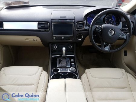 2018 Volkswagen Touareg - thumbnail 8