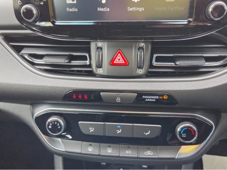 2022 Hyundai i30 - thumbnail 21