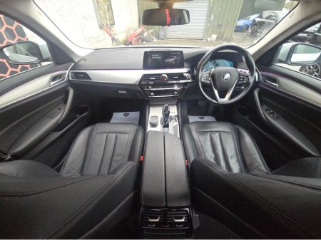 2019 BMW 5 Series - thumbnail 19