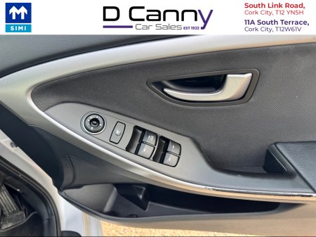 2016 Hyundai i30 - thumbnail 9