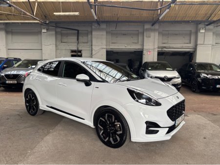 2023 Ford Puma - thumbnail 1