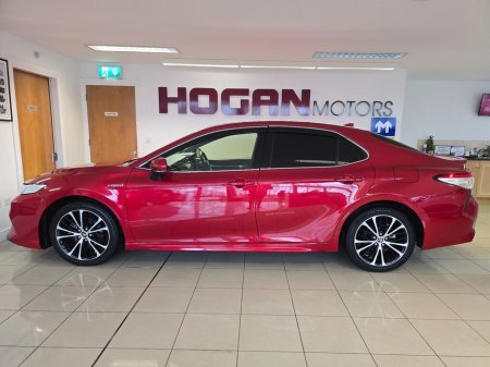 2020 Toyota Camry Hybrid World Sport Edition €27,500