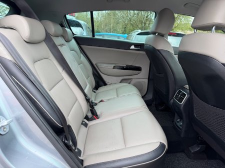 2019 Kia Sportage - thumbnail 14