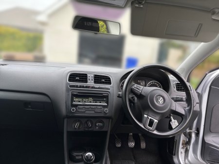 2013 Volkswagen Polo - thumbnail 15