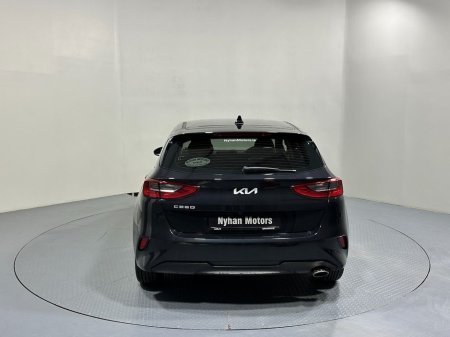 2022 Kia Ceed - photo 6