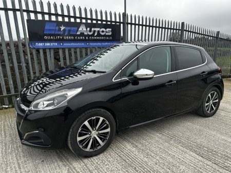 2016 Peugeot 208 - thumbnail 5