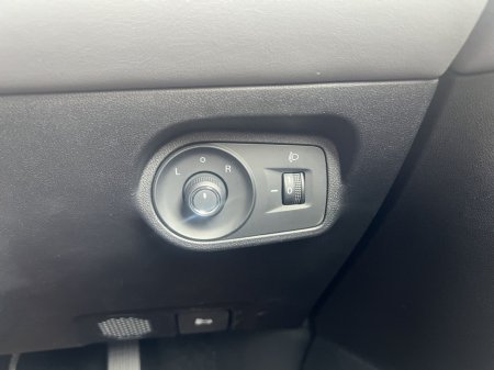 2026 MG MGS5 SE STANDARD RANGE thumbnail