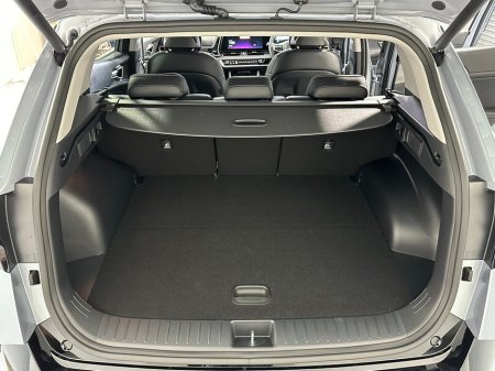 2026 Kia Sportage New SEM PHEV €51,500 thumbnail