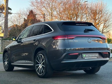 2023 Mercedes-Benz EQC 400 AMG LINE 4MATIC €39,995 thumbnail