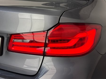 2017 BMW 5 Series SE**MULTIFUNCTIONAL STEERING WHEEL**TOUCH SCREEN MEDIA DISPLAY**PARKING SENSORS**DRIVE MODES**BLUETOOTH**KEYLESS START**FRONT HEATED SEATS**CREAM LEATHER INTERIOR**AMBIENT LIGHTING** €21,995 thumbnail