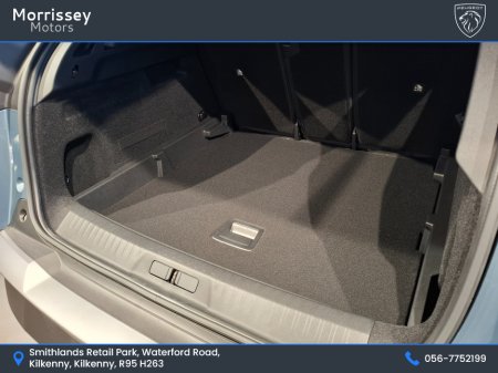 2024 Peugeot 2008 ALLURE 1.2 €36,950 thumbnail