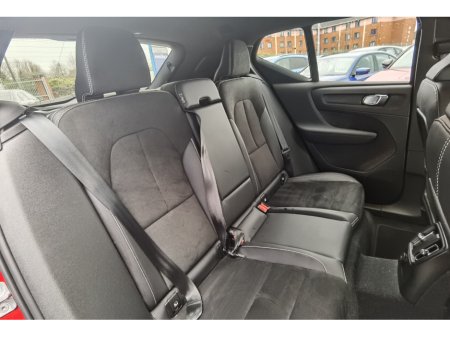 2021 Volvo XC40 1.5 T4 R-DESIGN RECHARGE AUTOMATIC PETROL PLUG-IN HYBRID - FINANCE AVAILABLE - CALL US TODAY ON 01 492 6566 OR 087-092 5525 €28,450 thumbnail
