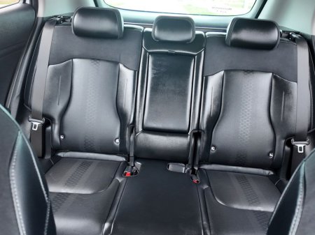 2024 Kia Sportage - thumbnail 17