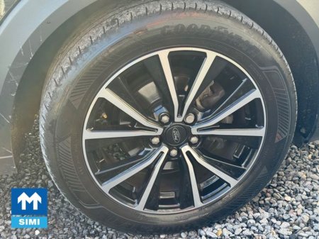 2022 Ford Puma Titan 5D 1.0T 125 Mhev M6 FWD €20,950 thumbnail