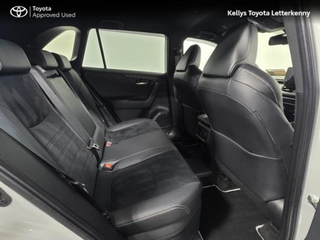 2024 Toyota Rav4 RAV4 PLUG-IN HYB GR SPORT - #30 - 1 PREVIOUS OWNER - FULL TOYOTA SERVICE HISTORY €52,995 thumbnail