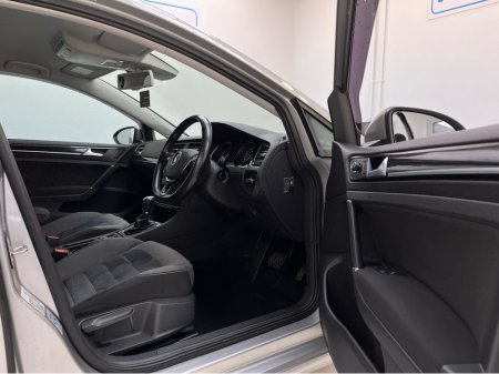 2016 Volkswagen Golf - thumbnail 22