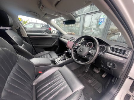 2021 Skoda Superb - thumbnail 7