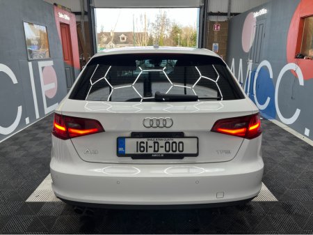 2016 Audi A3 Sportback 2016 AUDI A3 SPORTBACK TFSI 1.4 AUTOMATIC / CRUISE CONTROL / REVERSE CAMERA AND MORE thumbnail