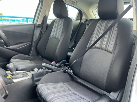 2017 Mazda Demio 1.3 SKYACTIV // SERVICE HISTORY // AIR CONDITIONING // 15" ALLOYS €11,900 thumbnail