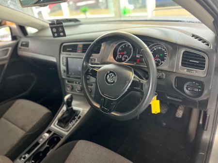 2016 Volkswagen Golf - thumbnail 14