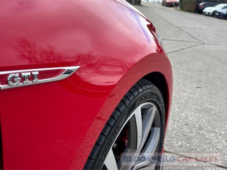 2018 Volkswagen Golf - thumbnail 32