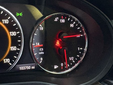 2018 Vauxhall Insignia 1.6 CDTi 136 Elite Nav - Estate €12,990 thumbnail