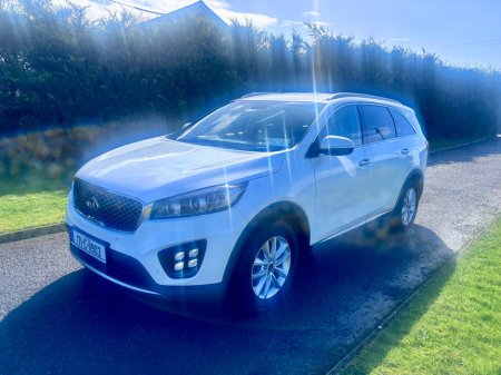 2017 Kia Sorento - thumbnail 7