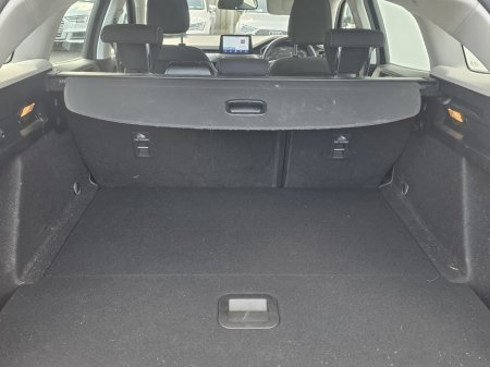 2021 Ford Focus - thumbnail 11