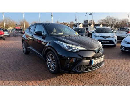 2023 Toyota C-HR Hybrid SOL 4DR Auto €26,990