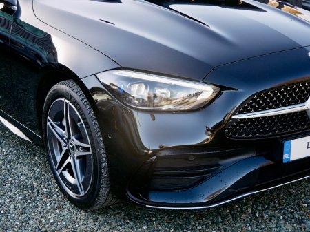 2025 Mercedes-Benz C Class C 300 e PHEV AMG Line Premium Auto €59,950 thumbnail
