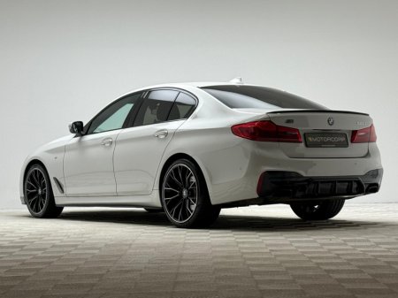 2018 BMW 5 Series 520i M SPORT €23,990 thumbnail