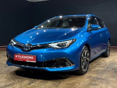 2016 Toyota Auris HYBRID G PACKAGE - BEIGE/BLACK FULL LEATHER INTERIOR - FACTORY ALLOYS - REVERSE CAMERA €13,950 thumbnail