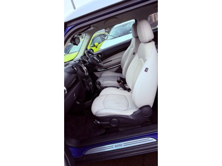 2013 MINI Hatch Cooper €8,999 thumbnail