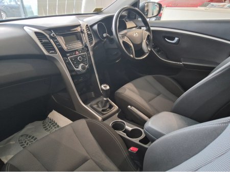 2016 Hyundai i30 - thumbnail 4