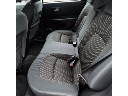 2008 Nissan Qashqai 1.6 SE 4X2 €2,950 thumbnail