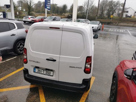 2025 Citroen Berlingo - thumbnail 5