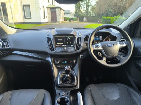 2016 Ford Kuga - thumbnail 36